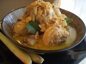 Opor Ayam Spesial Lebaran