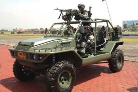 mobil tempur