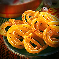 Jalebi (Indian Dessert)