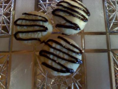 Cookie with Chocolate drizzle