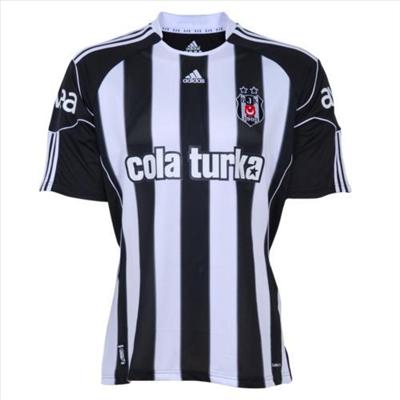 Siyah-Beyaz Çubuklu Forma