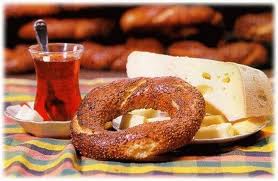 Simit , Peynir ve Çay