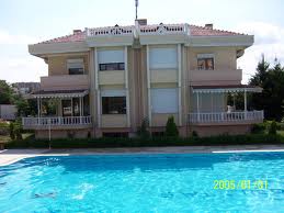 Havuzlu villa