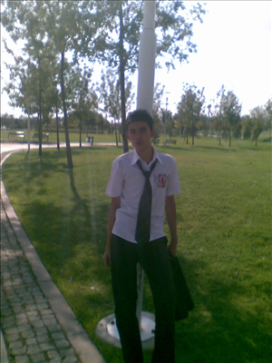 HaLiL Biraz Yaramaz Biri :) YakLassmaSan iyi Olur..