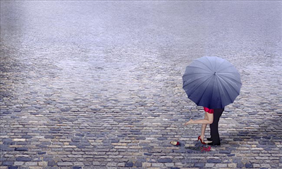 Umbrella Kiss