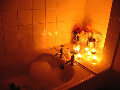 Candlelit bath