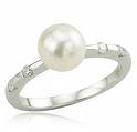White Gold Cultured Pearl Rings