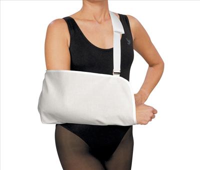 Put someones arm in a sling