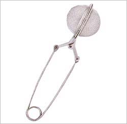 Mesh pincer