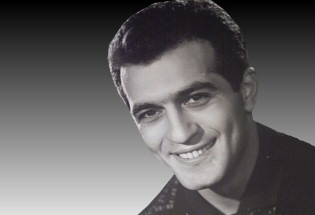 Fikret hakan
