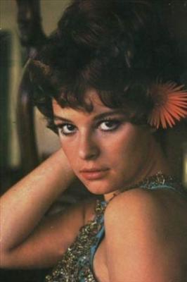Hülya koçyiğit