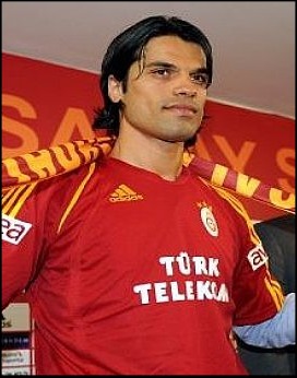Gökhan Zan