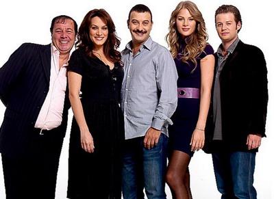 YALANCI ROMANTİK
