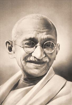 MAHATMA GANDHİ
