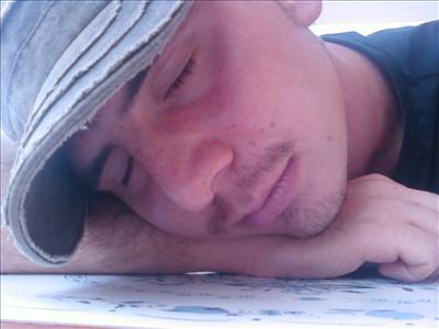 HAYIR,KESİNLİKLE DEGİLSİN...
