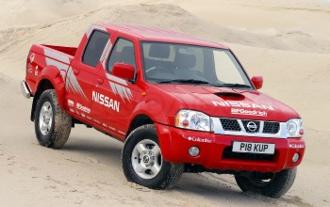 NISSAN NAVARA
