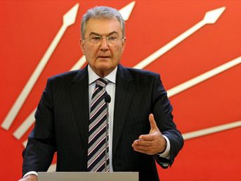  DENİZ BAYKAL