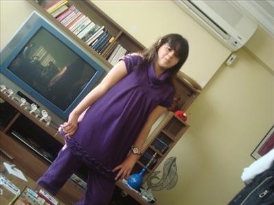 Sence en qzL kız kim (: ?