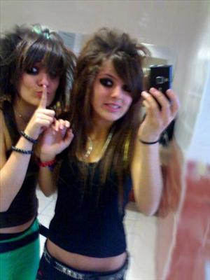 13)EMO