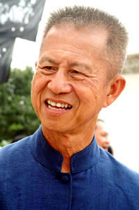 จำลอง ศรีเมือง