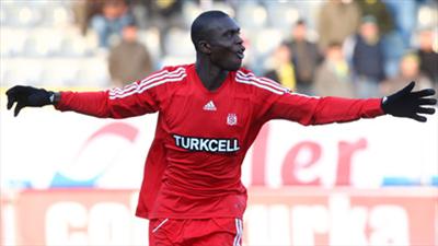 Yannick Kamanan ( Sivasspor )