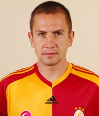 Emre Aşık
