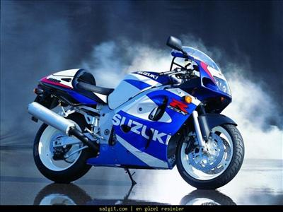 SUZUKİ