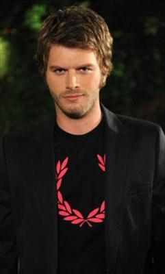 Kıvanç Tatlıtuğ
