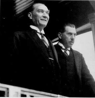 ATATÜRK 16