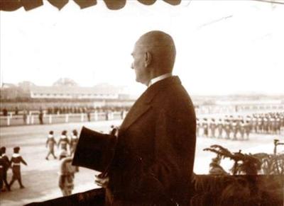 ATATÜRK 12 