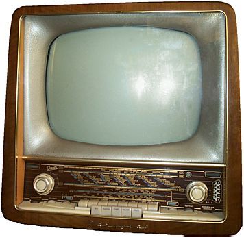 Televizyon seyretmek