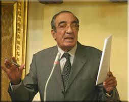 زكريا عزمي