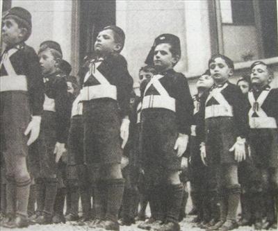 Si, come nel ventennio fascista